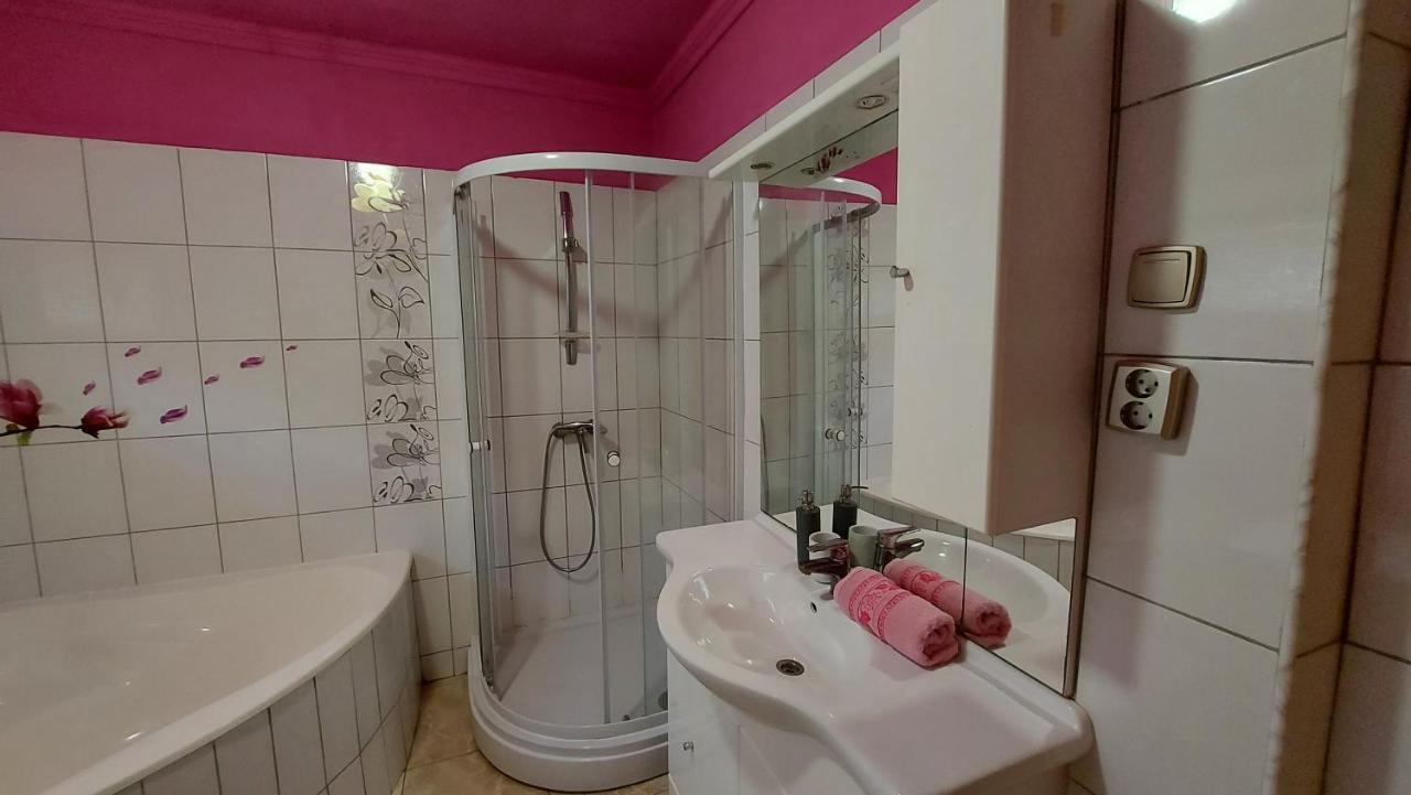 Laci Maganszallashely Debreczyn Zewnętrze zdjęcie